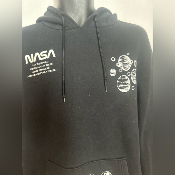 NASA Men’s Medium Hoodie – Black Graphic Space Shuttle Planets 0004 - Picture 2 of 6